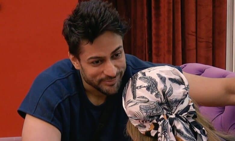 Bigg Boss 16: सिजनको नयाँ प्रेम जोडीलाई भेट्नुहोस्